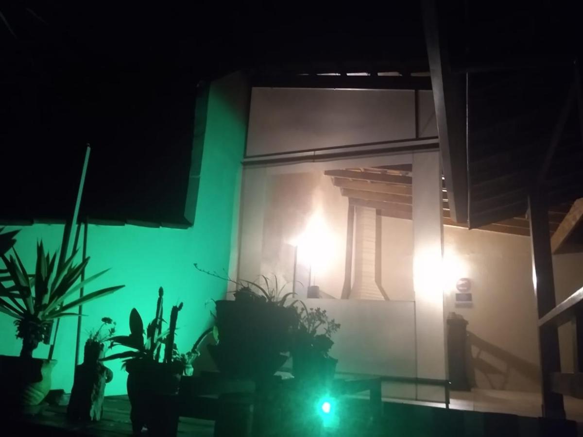 Casa Ubatuba Vista Para O Mar Esterno foto