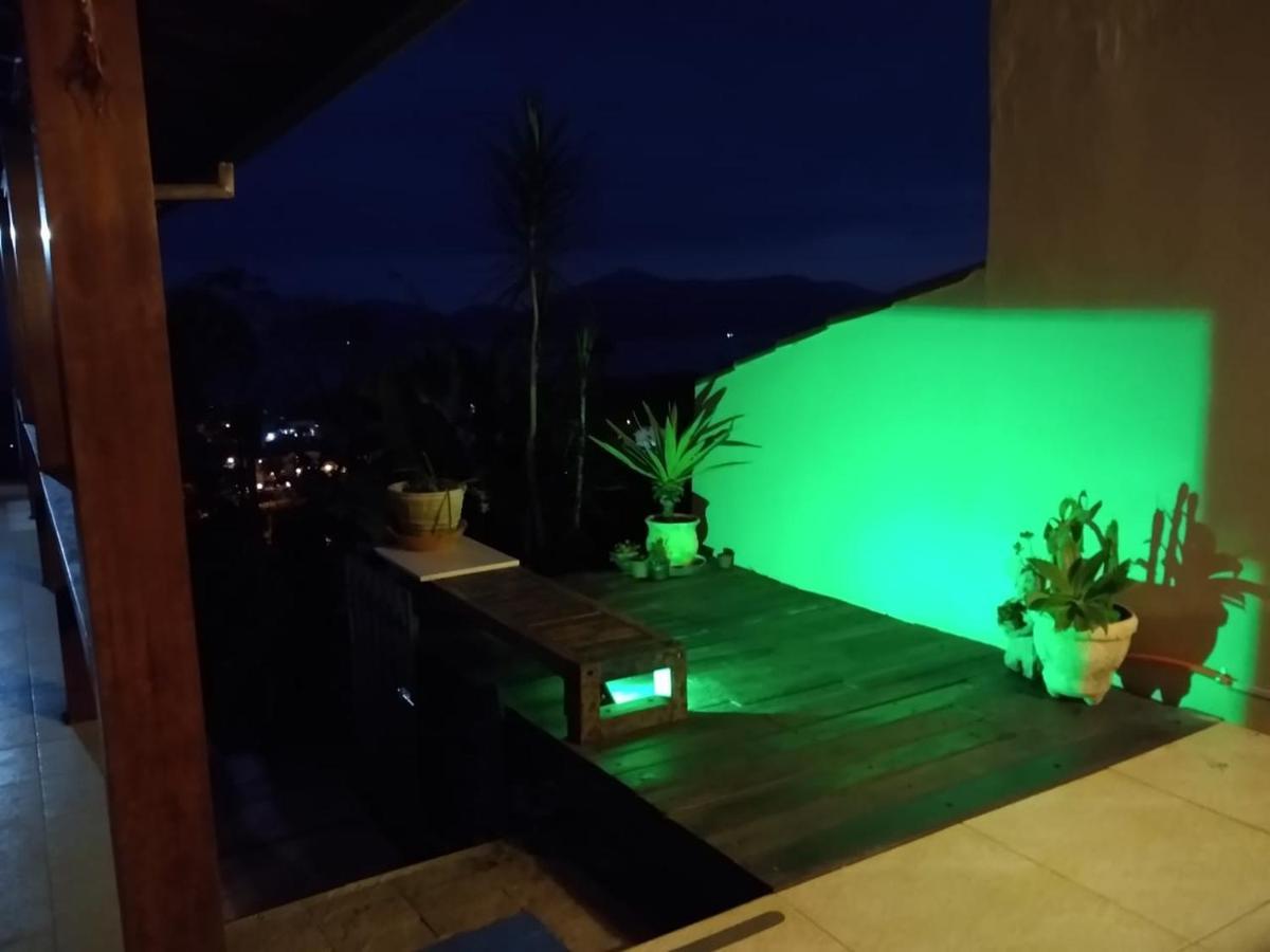 Casa Ubatuba Vista Para O Mar Esterno foto